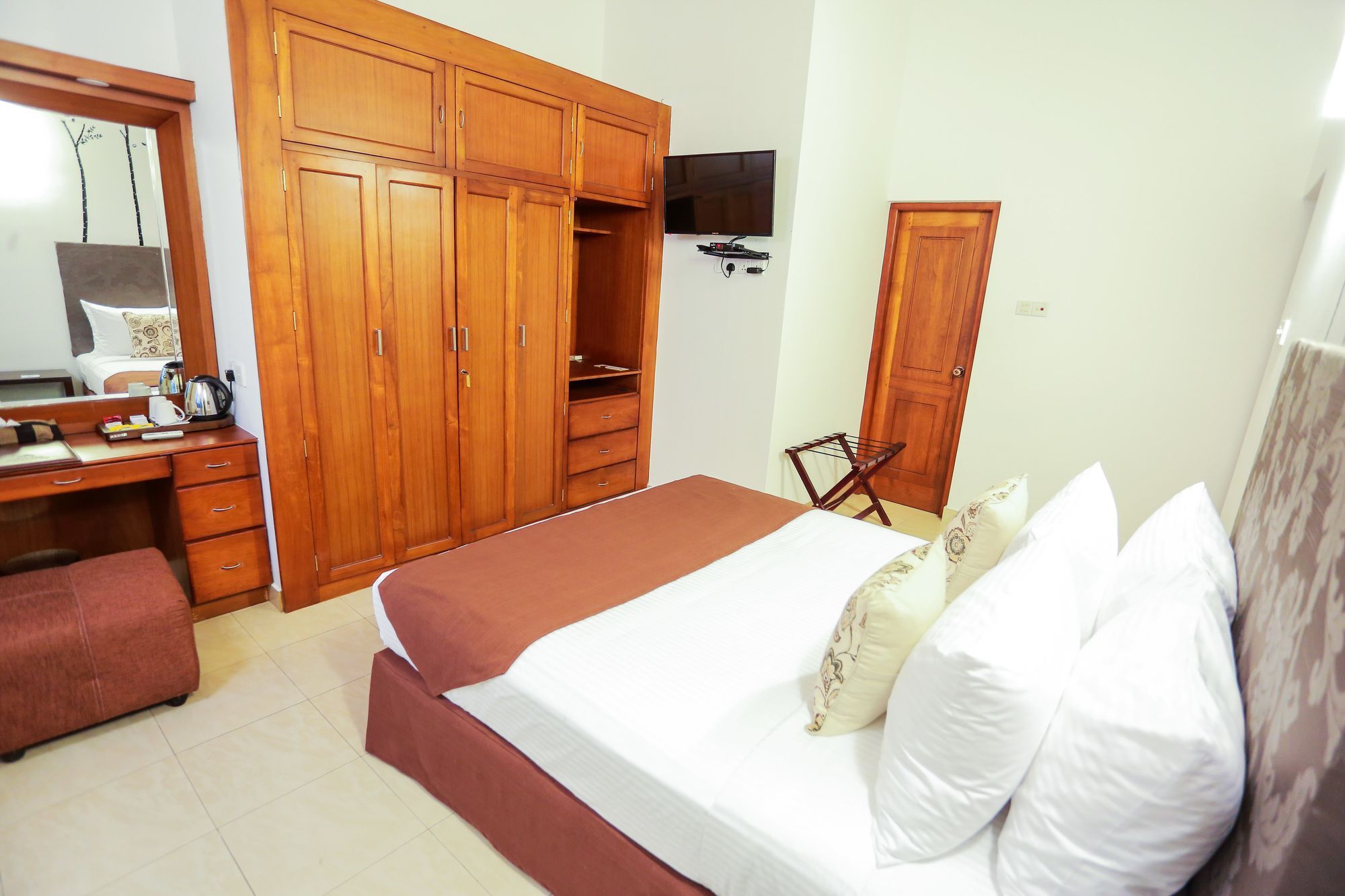 The Austin Residence By Unique Hotels كولمبو المظهر الخارجي الصورة